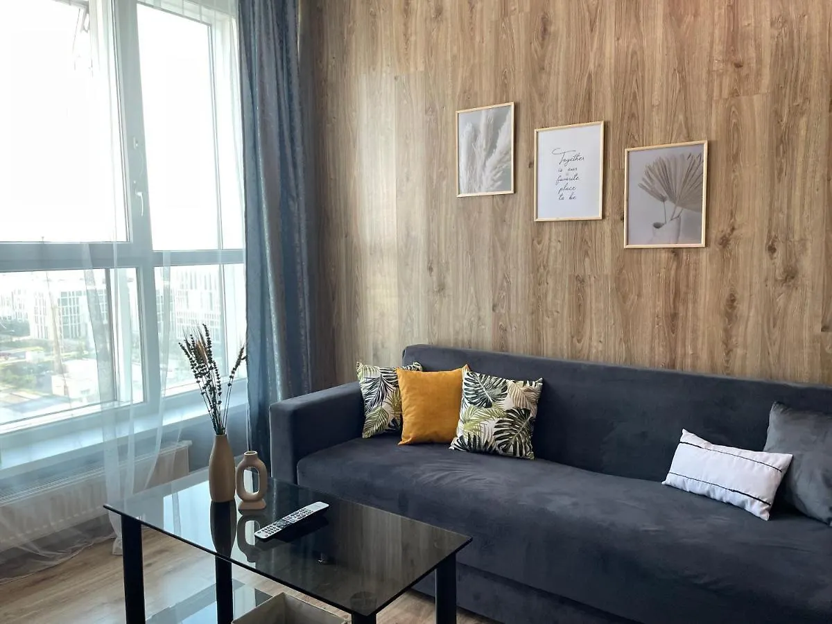 אסטנה Whitehome In Park Avenue Exclusive דירה